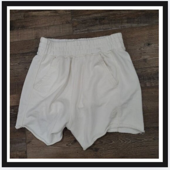 All Star Solid Shorts - Picture 3 of 4